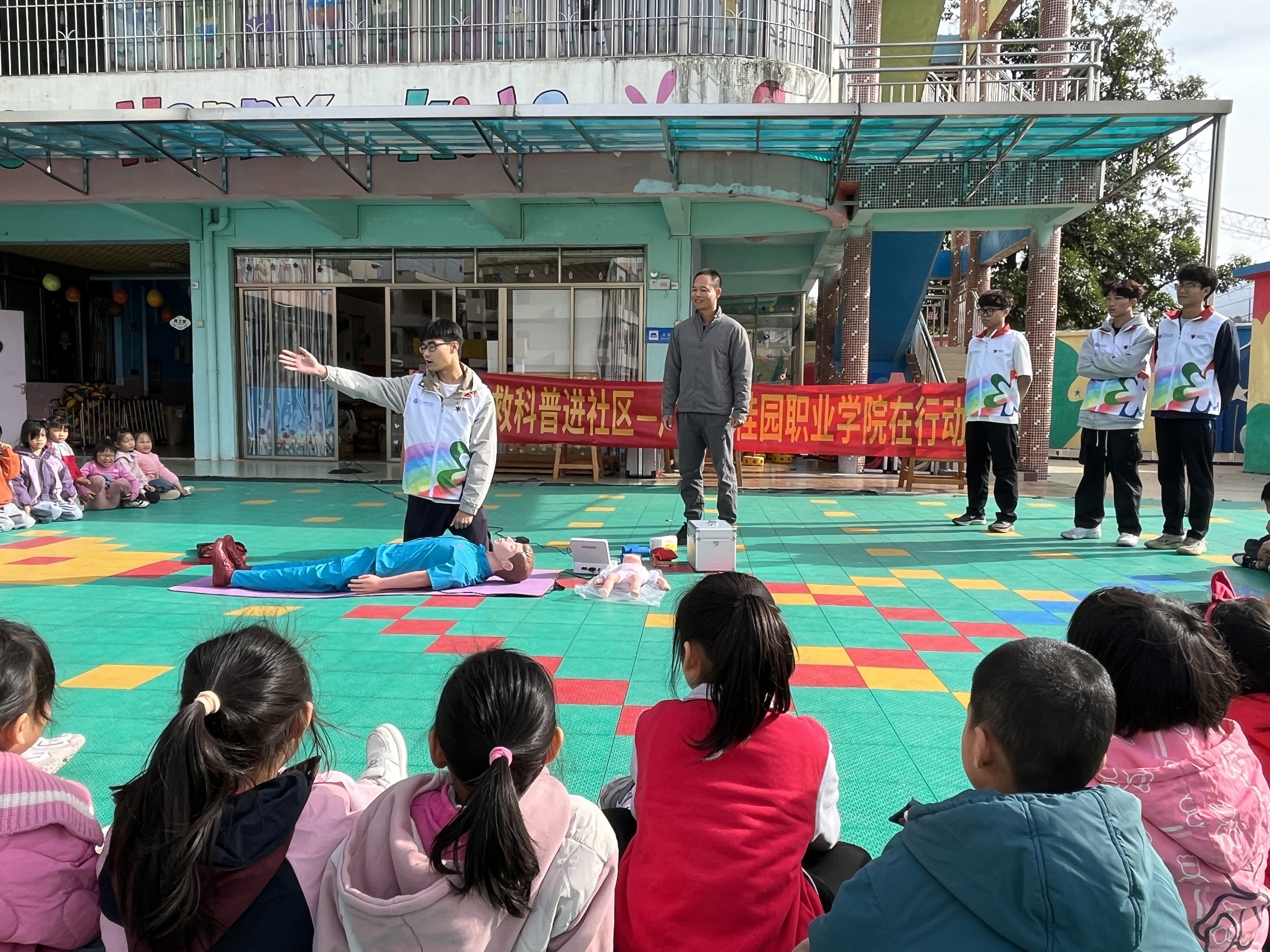 99d151f11fe37f58e80806782885cd42